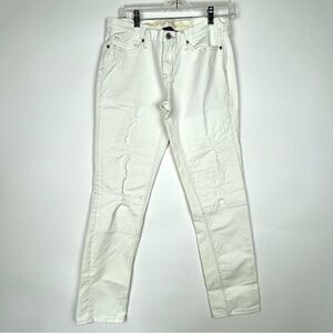 Levi’s Jeans Size 11M  Skinny 421 Distressed Jeans - Junior fit